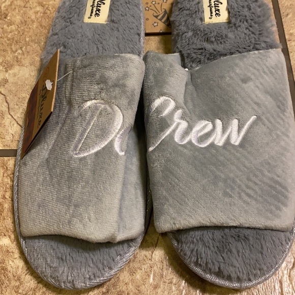 3/$20. XL Men’s Dluxe by Dearfoams - Picture 3 of 10